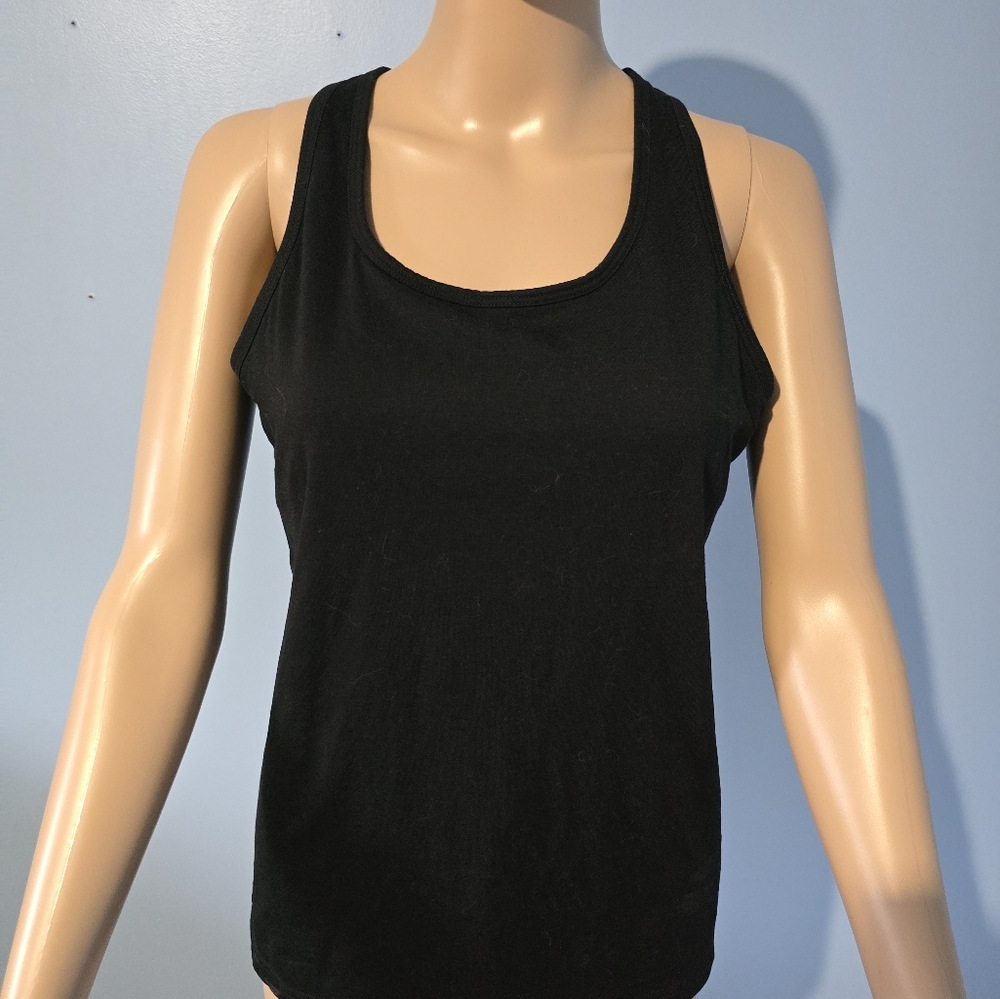 Athletic tank top